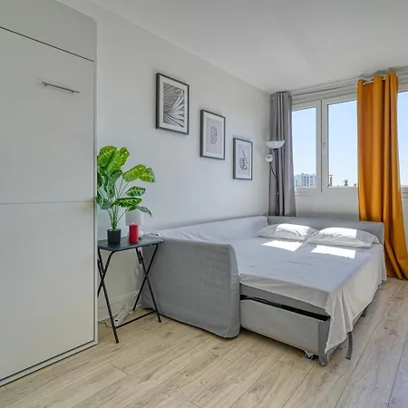 4 People Accord Arena Bercy Apartamento