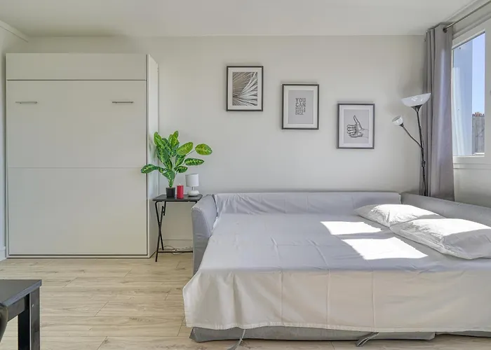 4 People Accord Arena Bercy Apartman Párizs