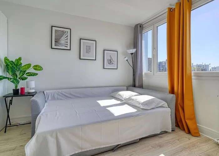 4 People Accord Arena Bercy *